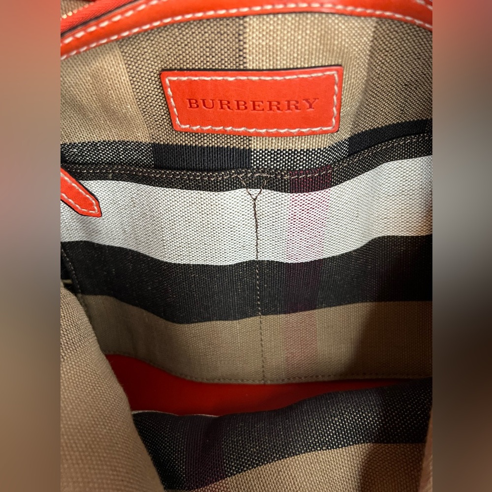 Burberry Mega Check Ashby bucket bag - Picture 12 of 14